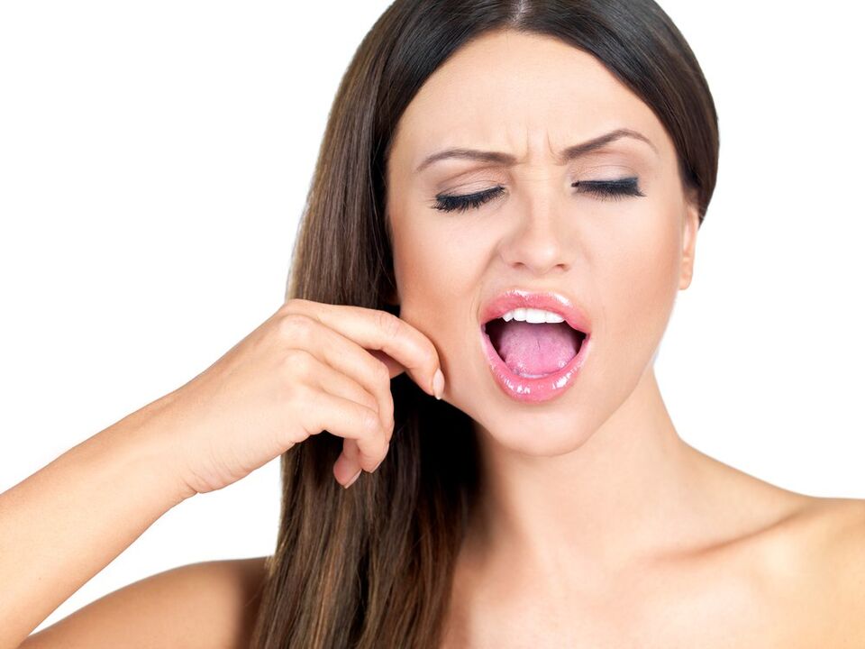 omladenie pokožky tváre pomocou masážneho prístroja